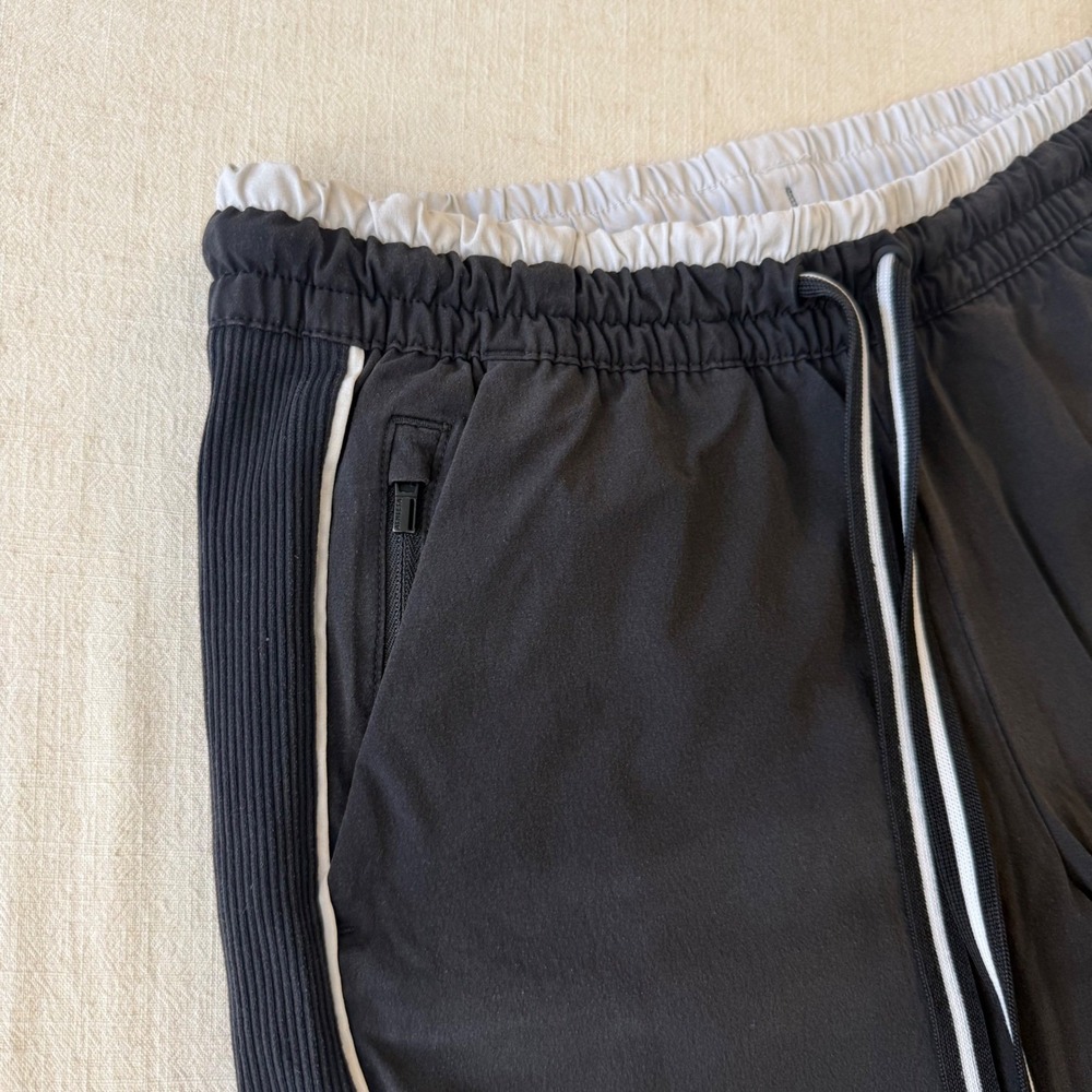 Athleta Brooklyn Jogger Black White Piping Pants Womens Size 6 - Picture 8 of 14